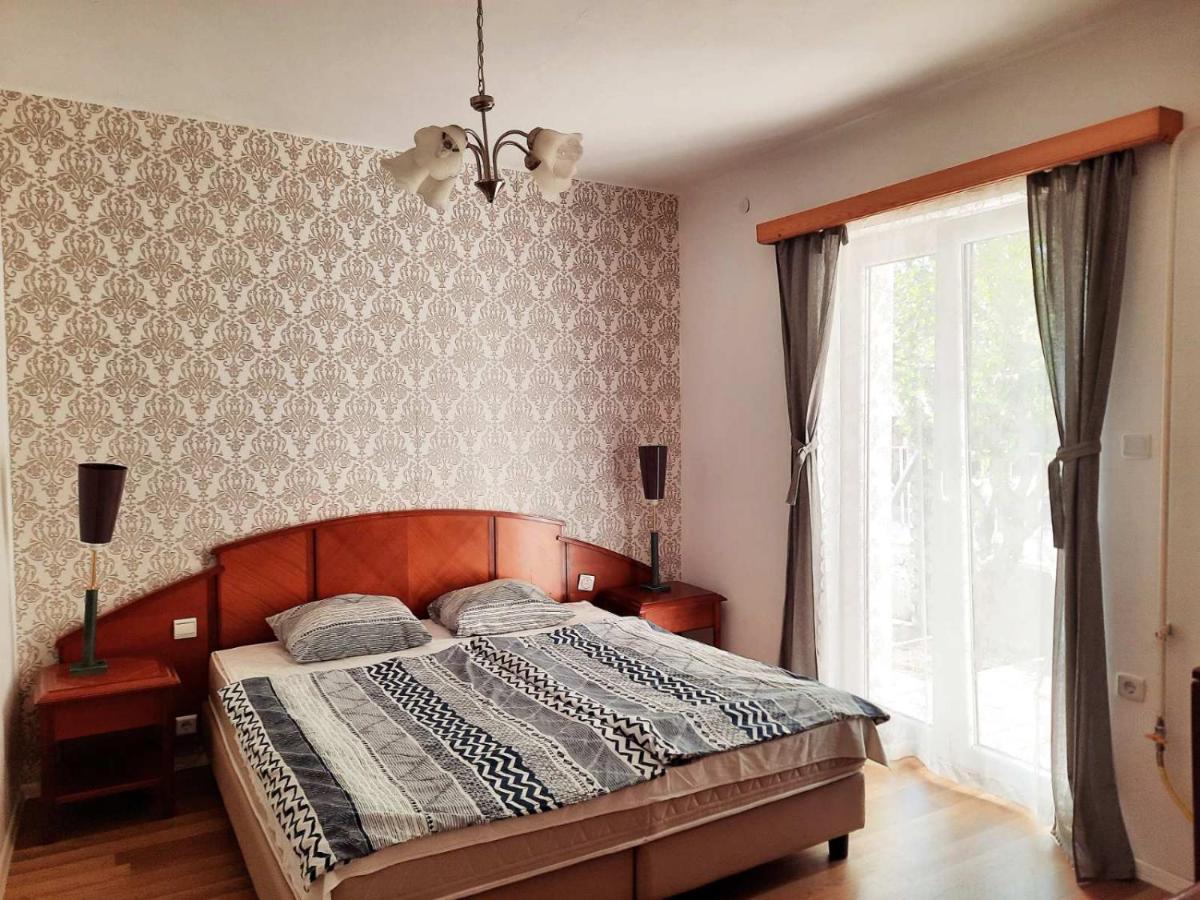 Szárszó Szálló Balatonszarszo Exterior foto